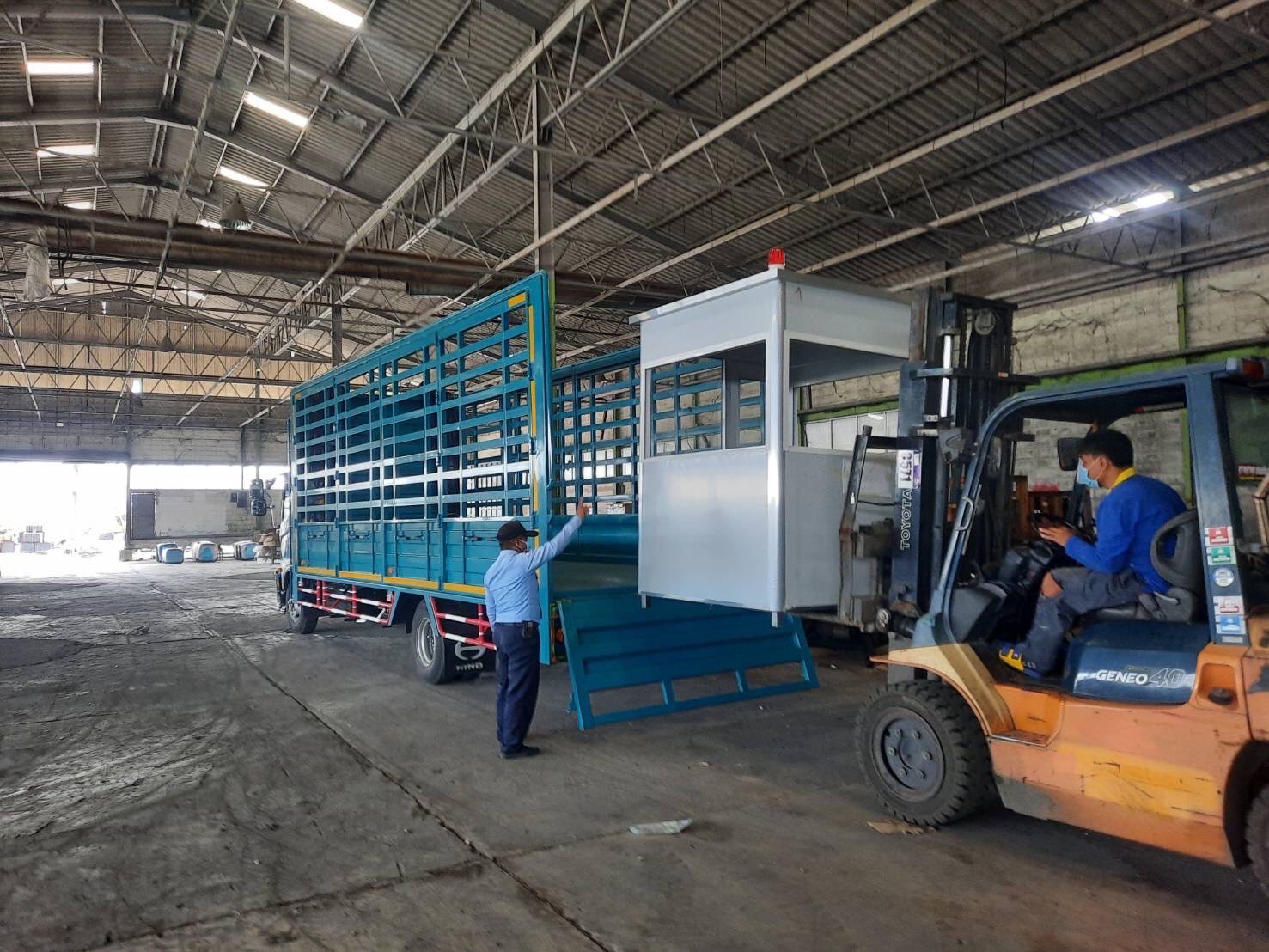 21 - https://tanapoltransport.com | บริการรถรับจ้างขนของทั่วไทย มีรถบรรทุก 4-6-10 ล้อ รถเฮี๊ยบ เครน ให้บริการครบวงจร ขนย้ายบ้าน สำนักงาน วัสดุก่อสร้าง พร้อมทีมงานยกของและช่างเฟอร์นิเจอร์ ราคาถูก ปลอดภัย ติดต่อ 24 ชม.